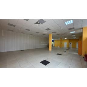 Торговая площадь 158 м²