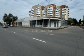 Помещение торговое 215 м²