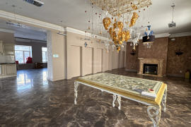 Свободного назначения 225 м²